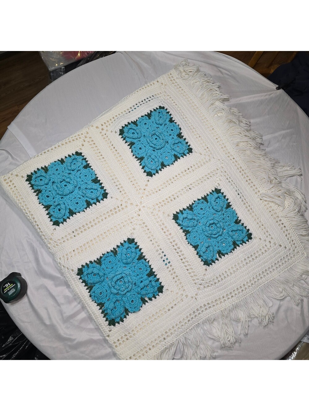 Beautiful Handmade Vintage-Style 3D Rose Crochet Afghan Throw Blanket
